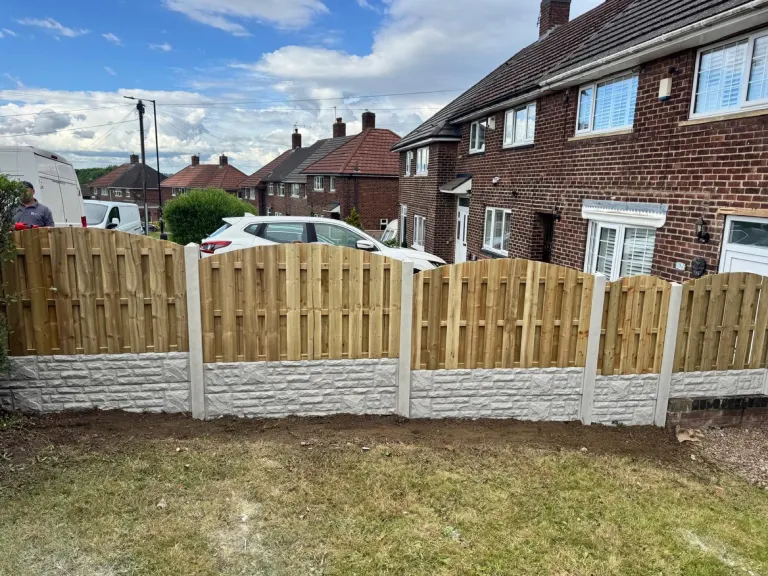 Arched Front Garden Fencing by Sheffield Fencing (photo 2)
