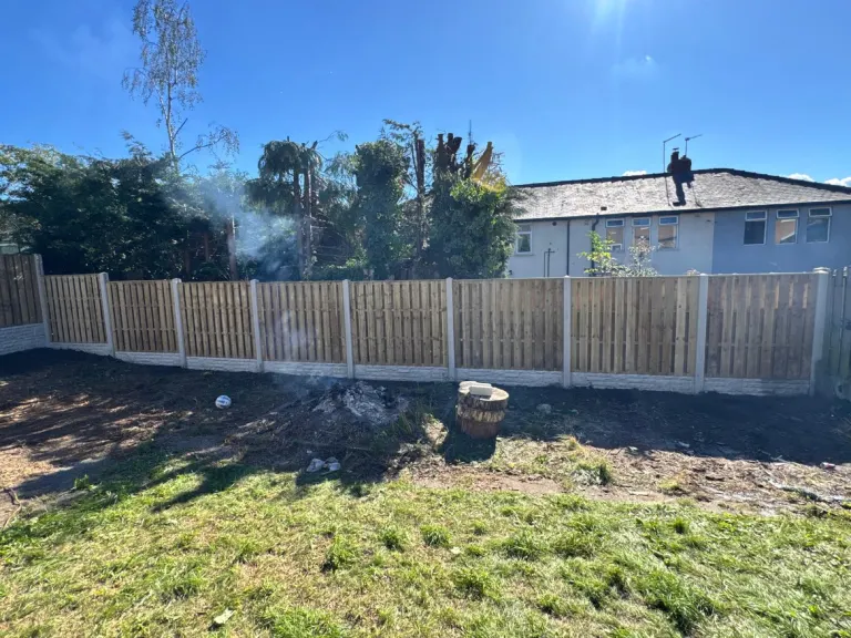 Closeboard Fence with Concrete Posts by Sheffield Fencing (photo 6)